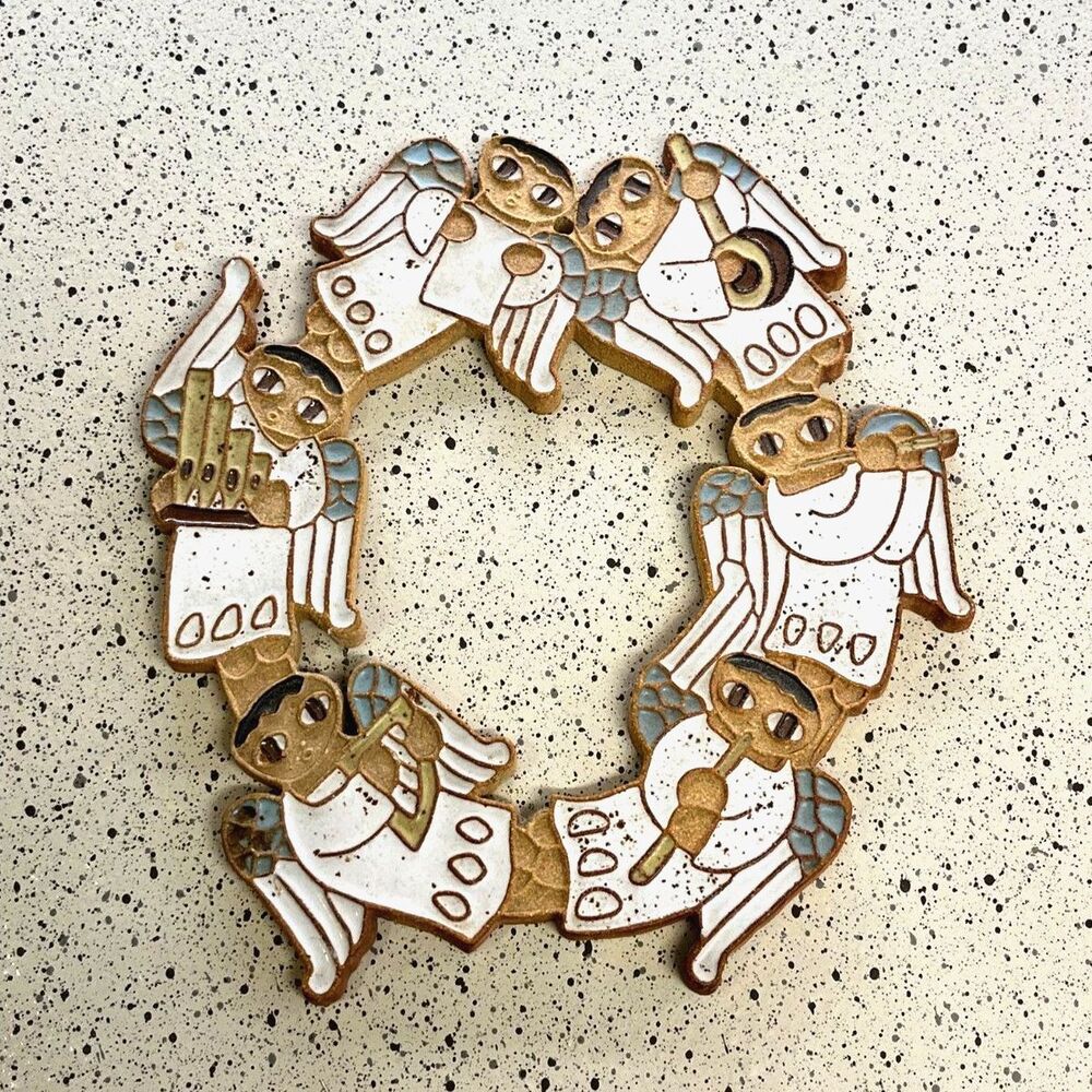 St. Andrews Abbey Handmade Ceramic Angel Wreath